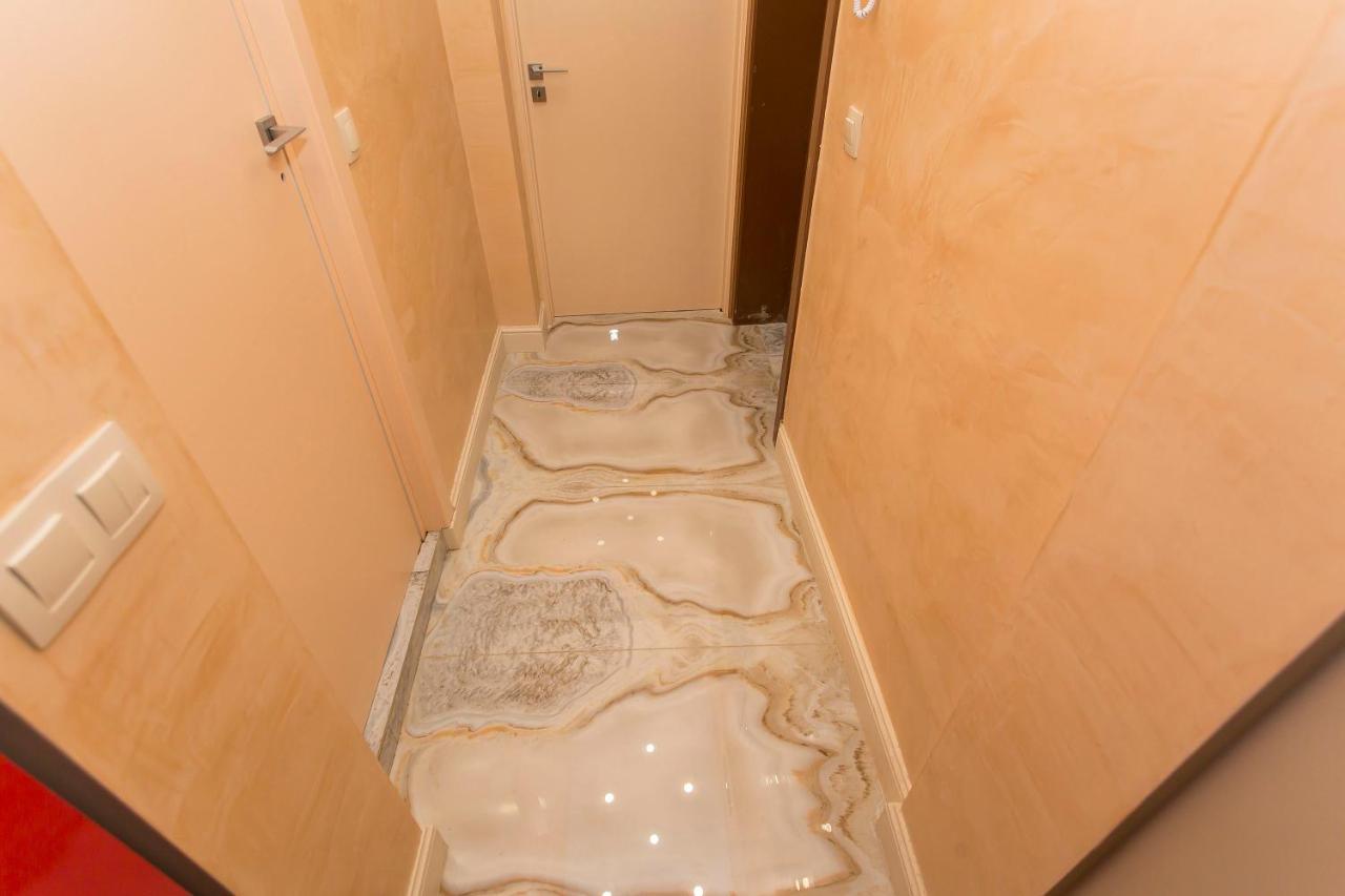 Elegant 2bdr With A Balcony Sofia